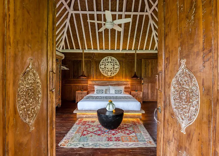 The Rice Joglo Eco-stay مزرعة للإقامة أوبود